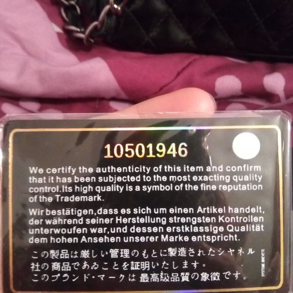 CHANEL Medium Boy Flap Bag - Picture 6 of 8